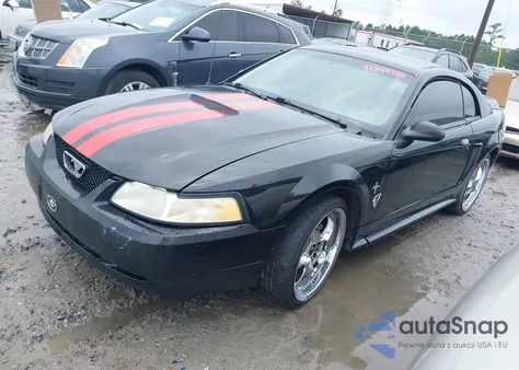 2000 Ford Mustang из США, поврежденный, VIN 1FAFP4048YF130056